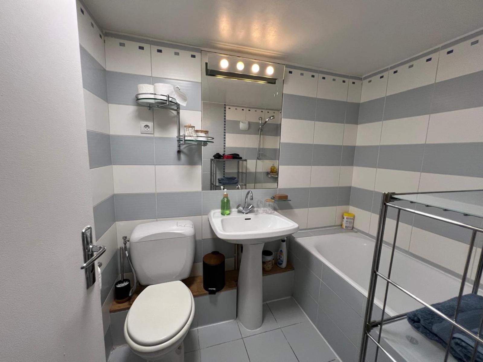 Charmant Studio Pere Lachaise Paris Ngoại thất bức ảnh